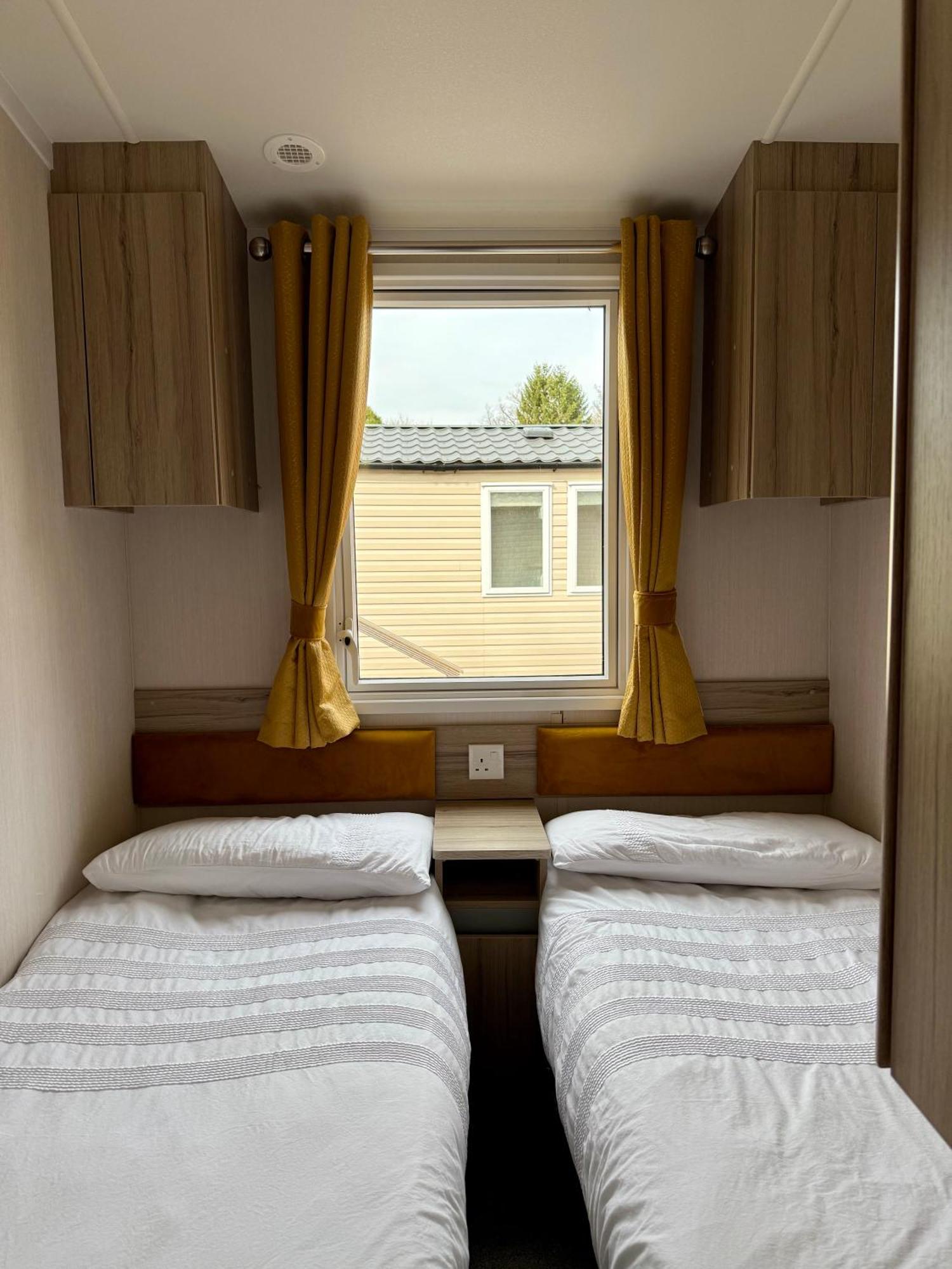 The Trout Van - Beautiful, Luxury Static Caravan Aberlour Luaran gambar